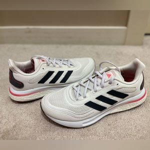 Adidas SUPERNOVA Running Shoe